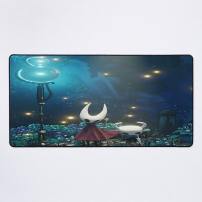 Knight And Hornet On A Restful Stop Mouse Pad